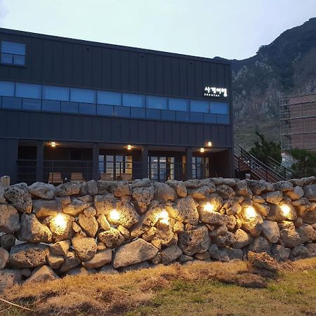 Sagye Travel Hotel Seogwipo Bagian luar foto