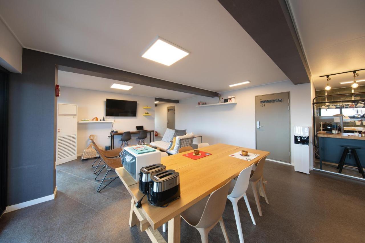 Sagye Travel Hotel Seogwipo Bagian luar foto